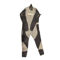 Mute scuba semistagne